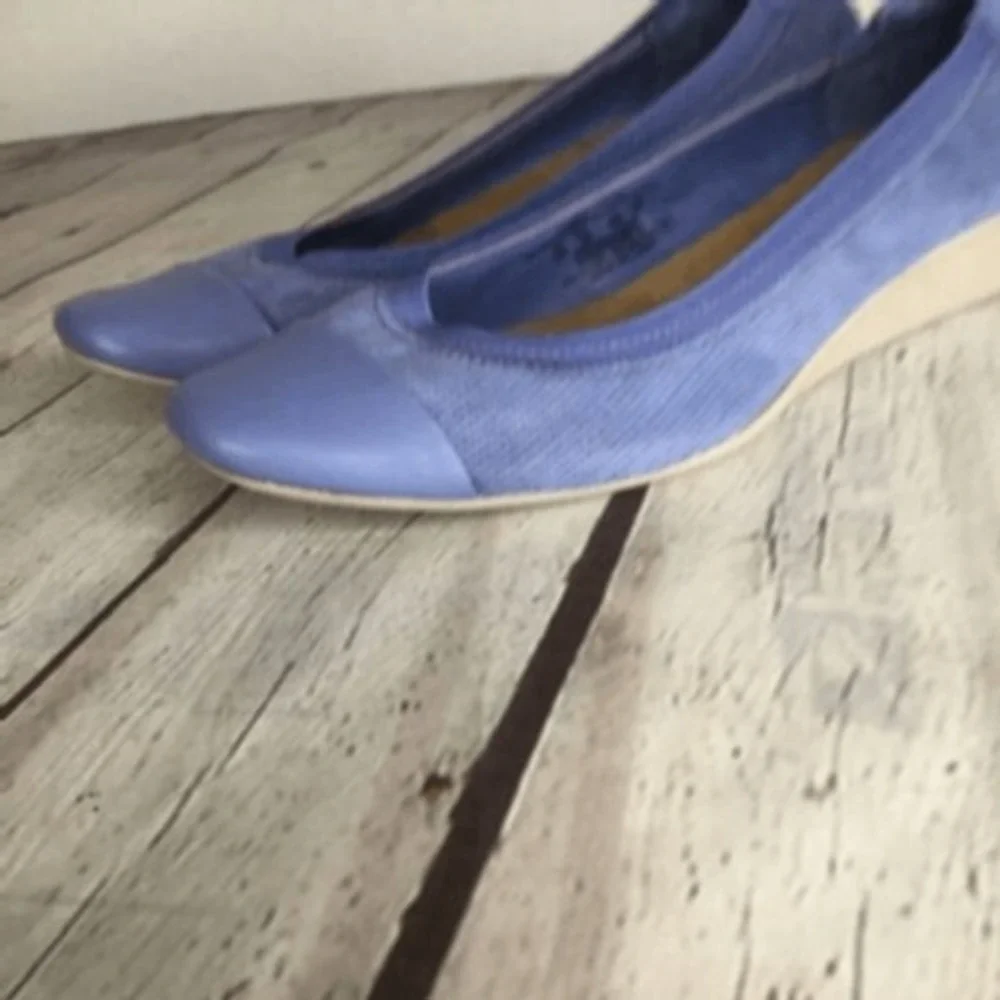 Laura Scott Womens 8 M Slip On‎ Ballet Flats Shoes Comfort & Style Purple